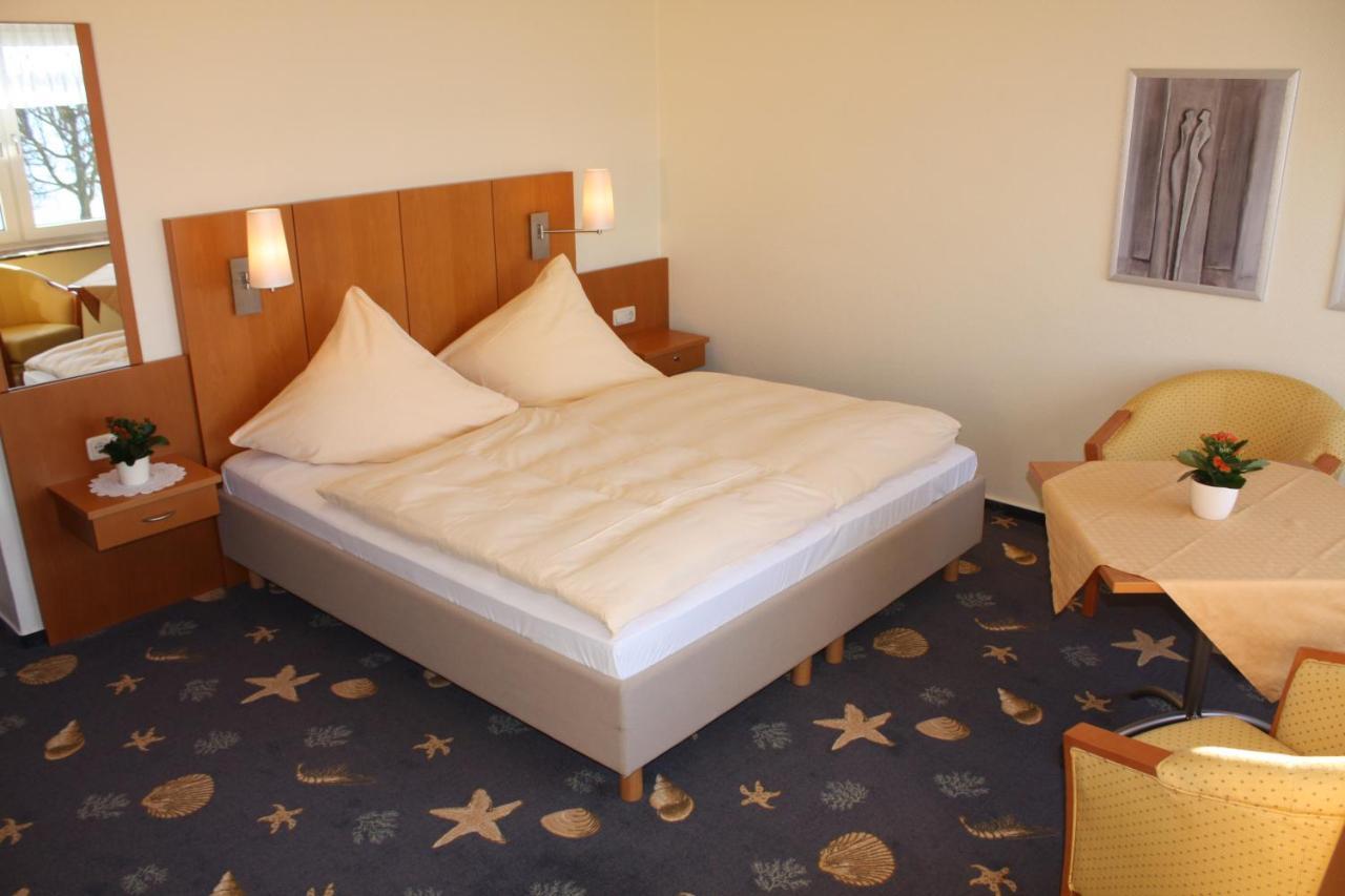 Hotel Seeterrassen Laboe Buitenkant foto